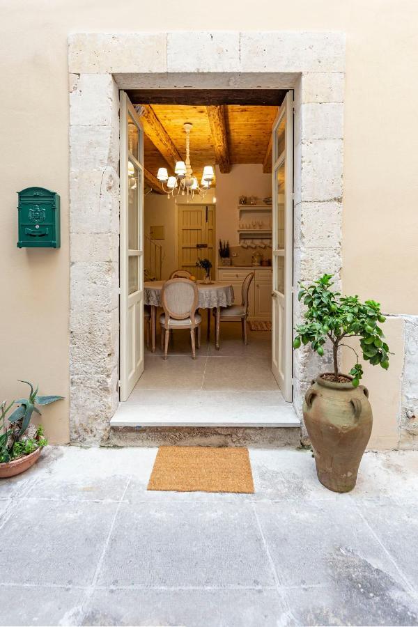 Ammari Ortigia Apartment シラクーサ エクステリア 写真